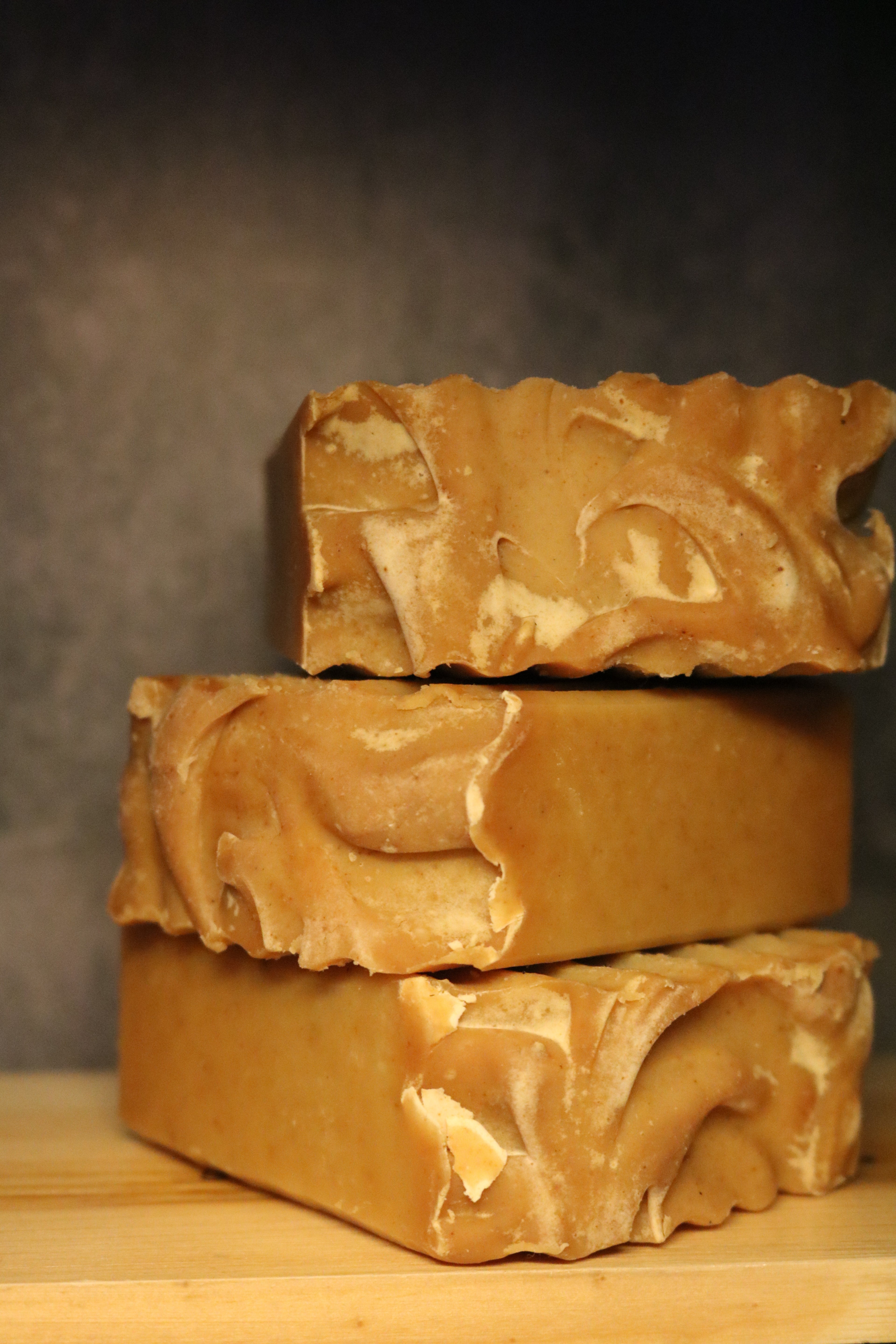 GOLDEN ROOT-turmeric, ginger & calendula bar